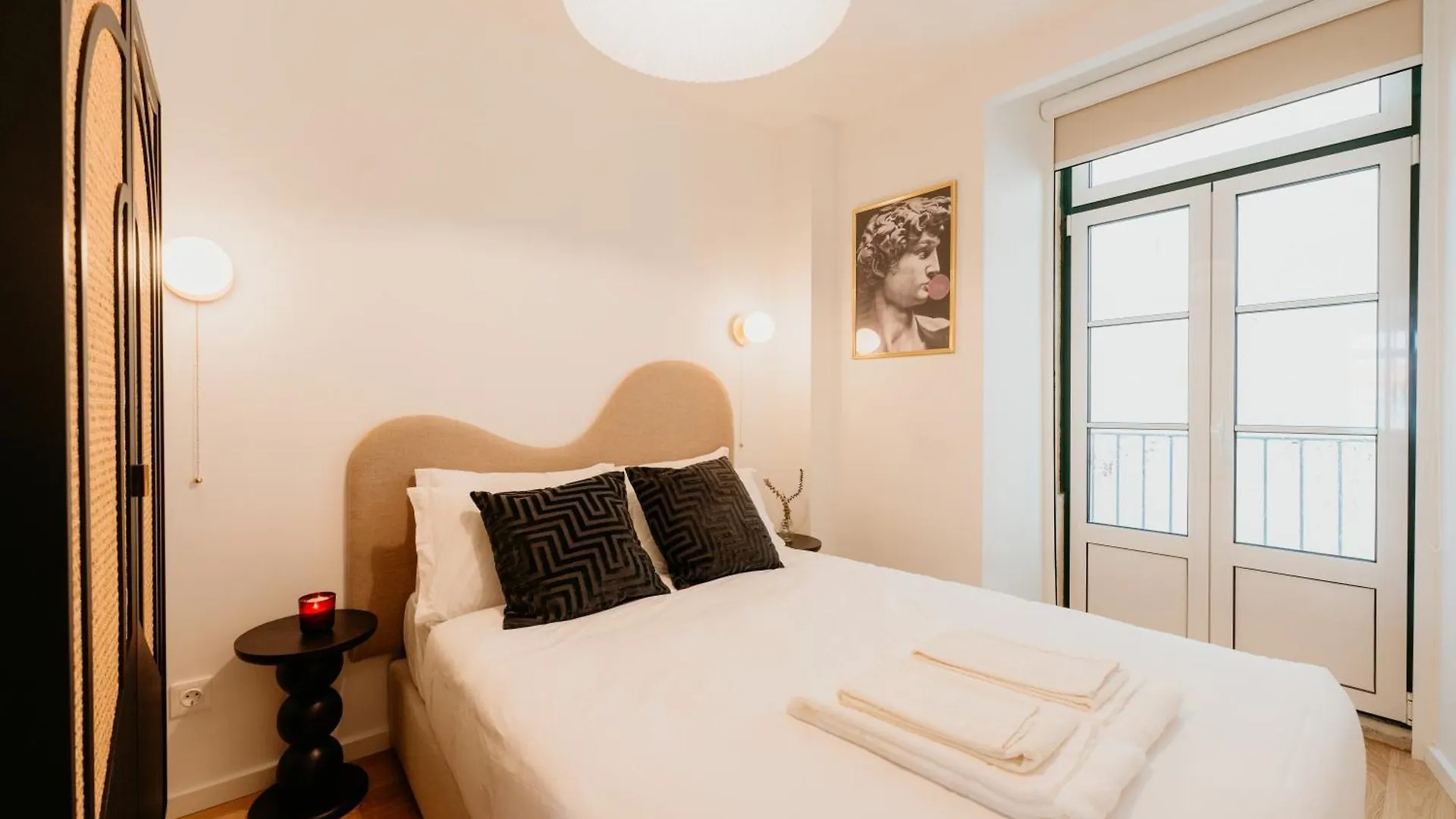 Mary Pink - No 3C - Sublime Two-Bedroom Apartment Lisboa